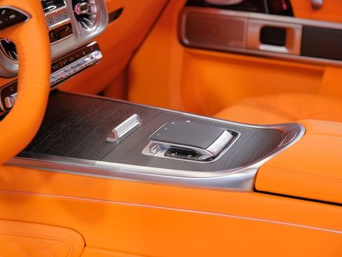 Used 2025 Mercedes-Benz G 580 w/ EQ Technology image 40