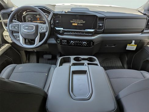 New 2026 GMC Sierra 1500 Elevation image 33