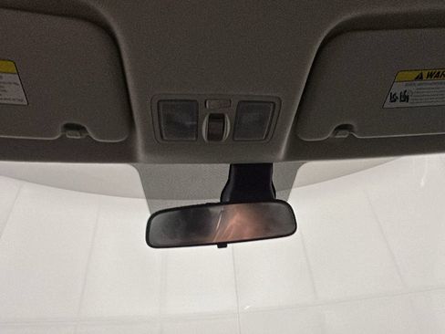 Certified 2023 Hyundai Venue SEL FWD image 29