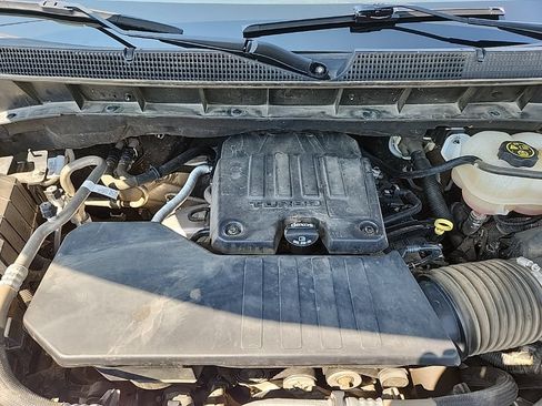 Certified 2022 Chevrolet Silverado 1500 Custom AWD/4WD image 48