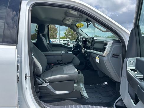 Used 2025 Ford F250 XLT AWD/4WD image 17