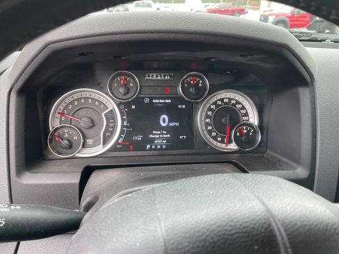 Used 2013 RAM 1500 Big Horn image 13