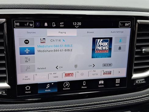 Used 2022 Chrysler Pacifica Touring-L image 22