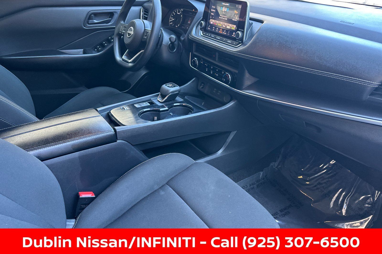 Certified 2024 Nissan Rogue S FWD image 20