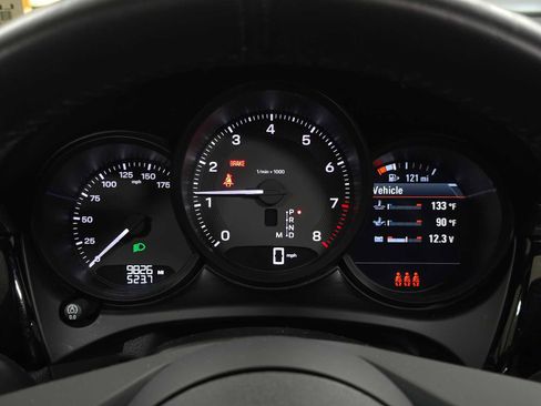 Used 2024 Porsche Macan image 27