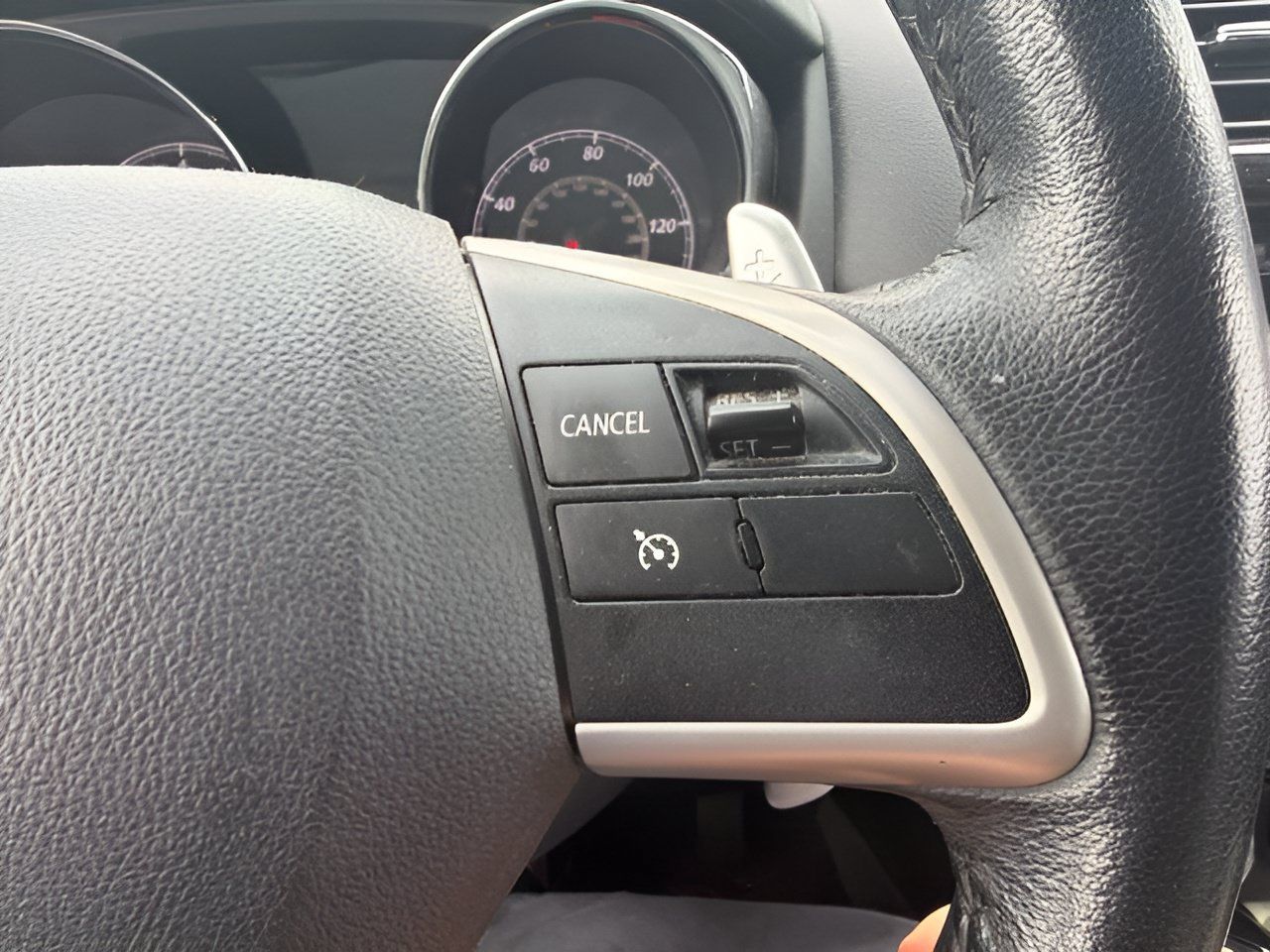 Used 2014 Mitsubishi Outlander Sport SE FWD image 19
