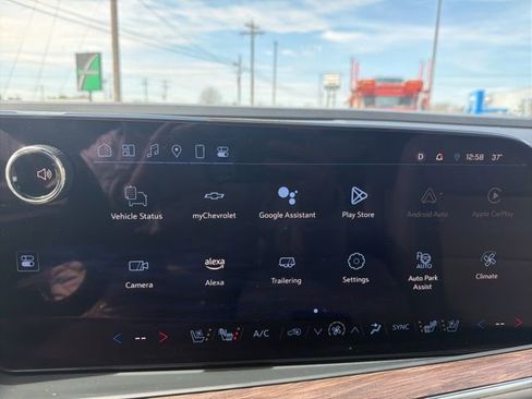 Used 2025 Chevrolet Tahoe Premier w/ Sun And Tow Package image 24