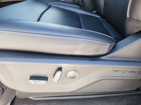 New 2025 Ford F150 Lariat w/ Equipment Group 502A High image 14