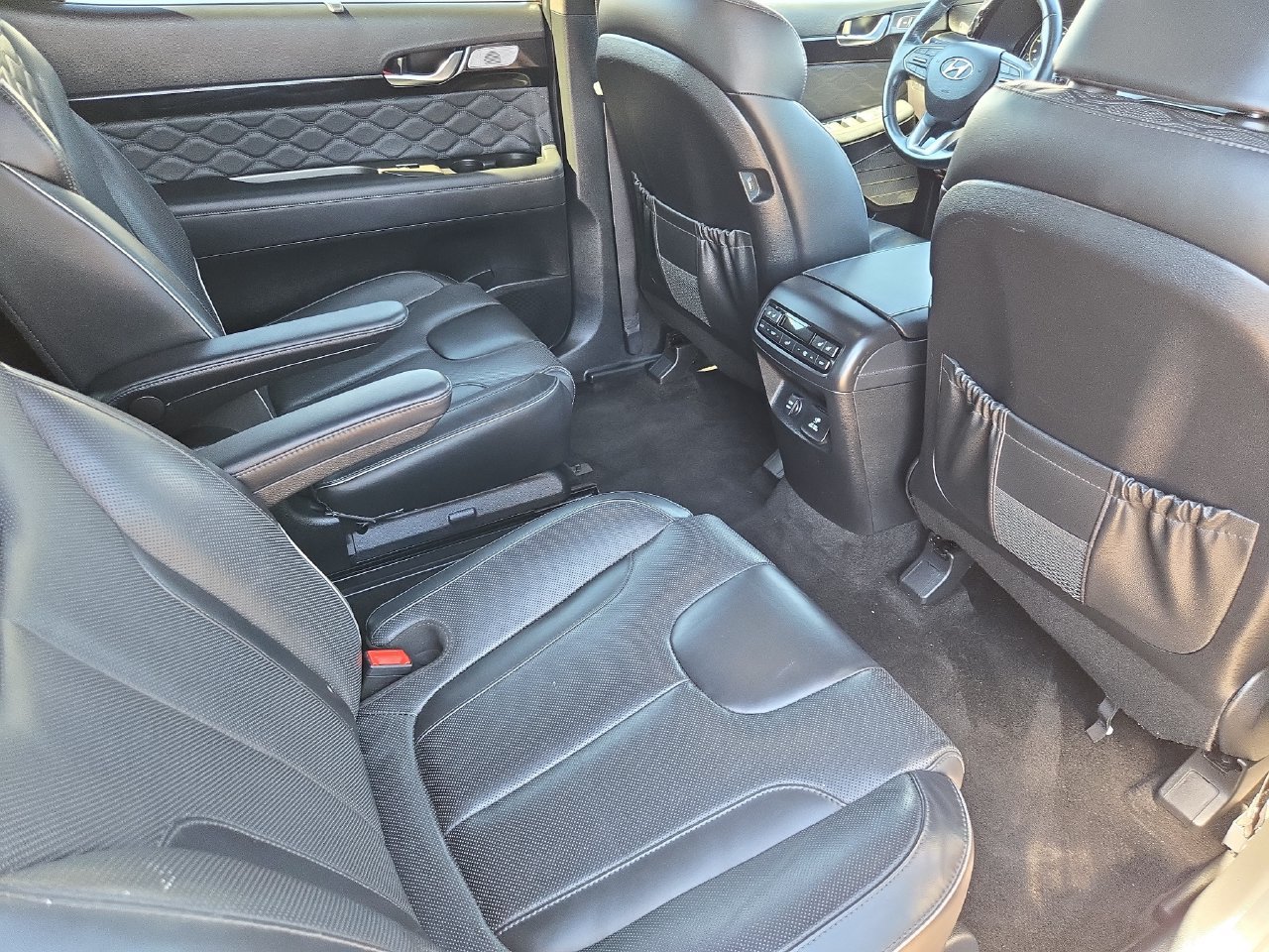 Used 2022 Hyundai Palisade Calligraphy w/ Cargo Package FWD image 11