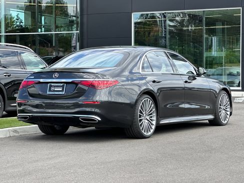 Certified 2023 Mercedes-Benz S 580 4MATIC Sedan image 3