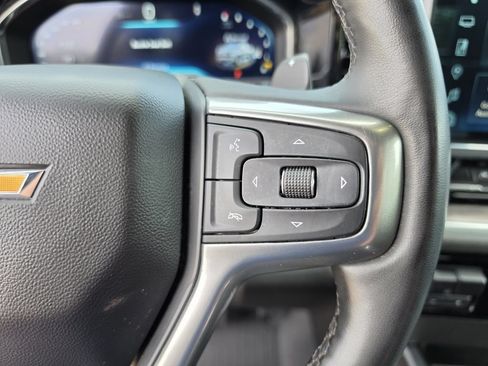 Used 2023 Chevrolet Silverado 1500 LTZ AWD/4WD image 26