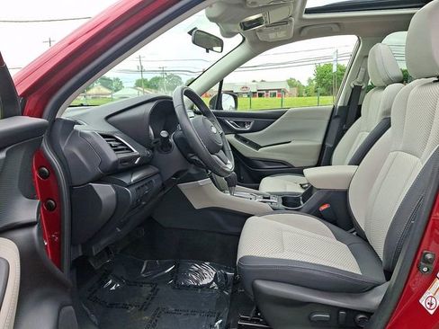Used 2020 Subaru Forester Premium AWD/4WD image 13
