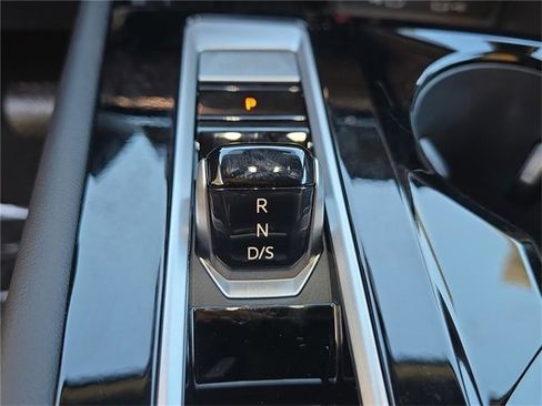 New 2026 Volkswagen Atlas Cross Sport SEL image 20