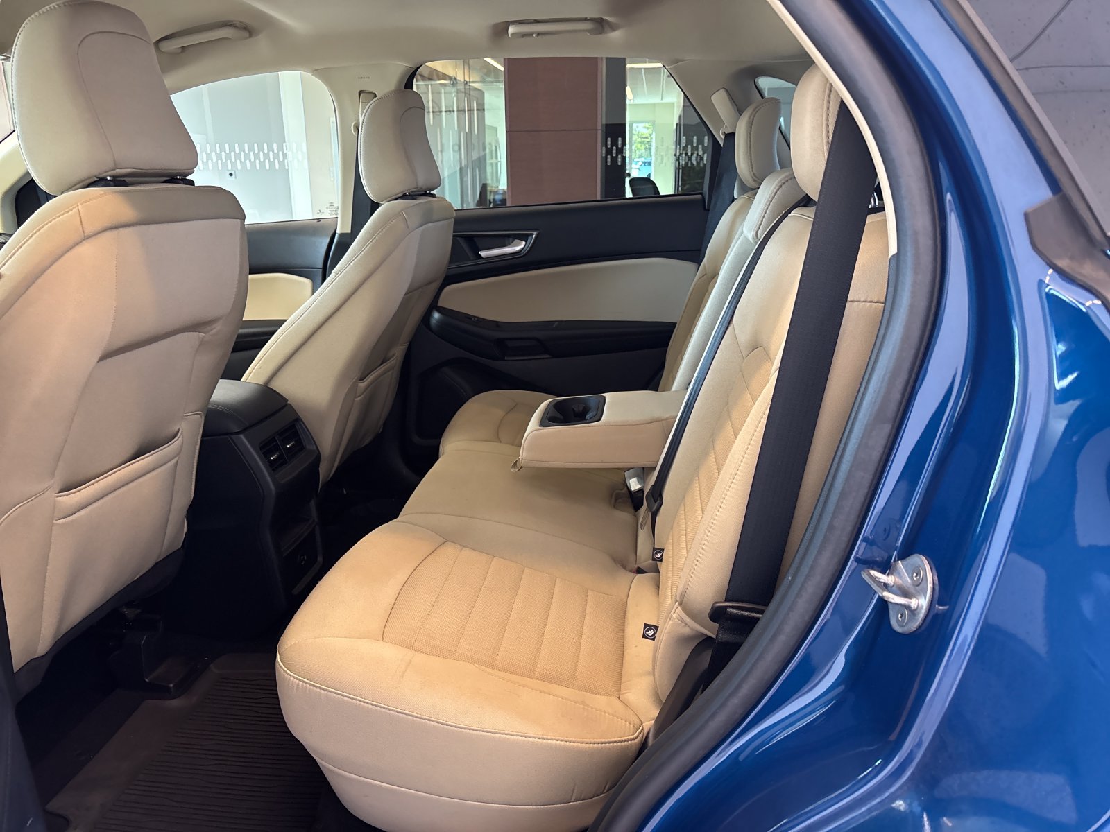 Certified 2021 Ford Edge SE FWD image 11