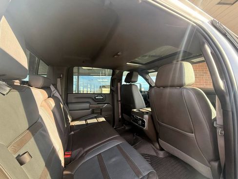 Used 2020 GMC Sierra 2500 Denali w/ Denali Ultimate Package AWD/4WD image 22