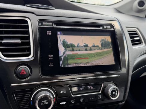 Used 2015 Honda Civic SE image 15