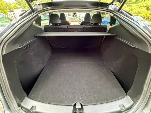 Used 2023 Tesla Model Y AWD image 19