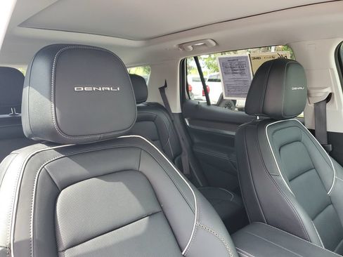 Certified 2026 GMC Terrain Denali AWD/4WD image 24