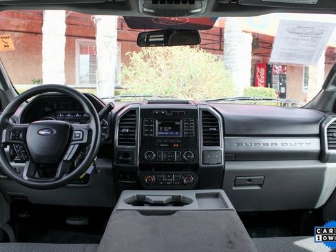 Used 2019 Ford F550 4x4 Crew Cab Super Duty image 28