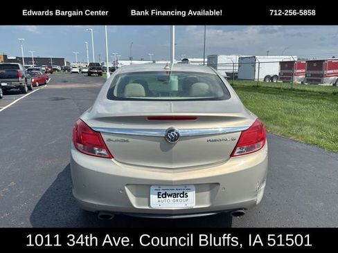 Used 2012 Buick Regal Premium image 7