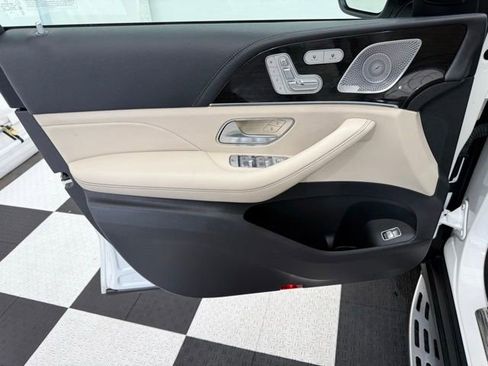 Used 2020 Mercedes-Benz GLE 450 4MATIC image 13