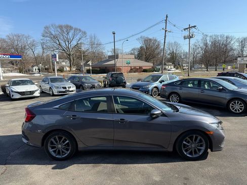Used 2021 Honda Civic EX image 2
