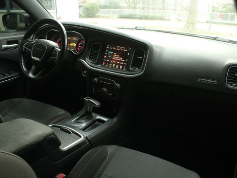 Used 2015 Dodge Charger SXT w/ Rallye Group image 20