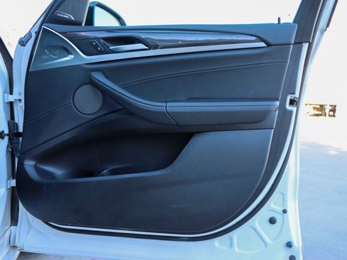 Used 2021 BMW X3 M40i w/ Executive Package image 10