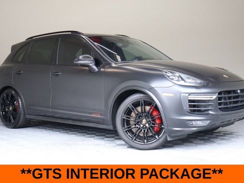 Used 2017 Porsche Cayenne GTS AWD/4WD image 2