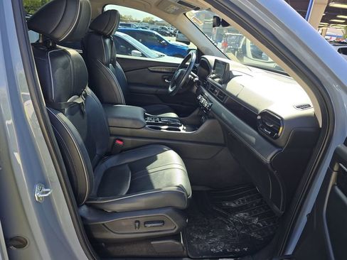 Used 2023 Honda Pilot Elite image 5