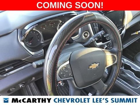 Used 2022 Chevrolet Traverse LT w/ LT Premium Package image 6