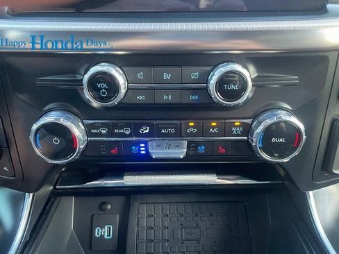 Used 2023 Ford F150 Raptor w/ Raptor Carbon Fiber Package image 33