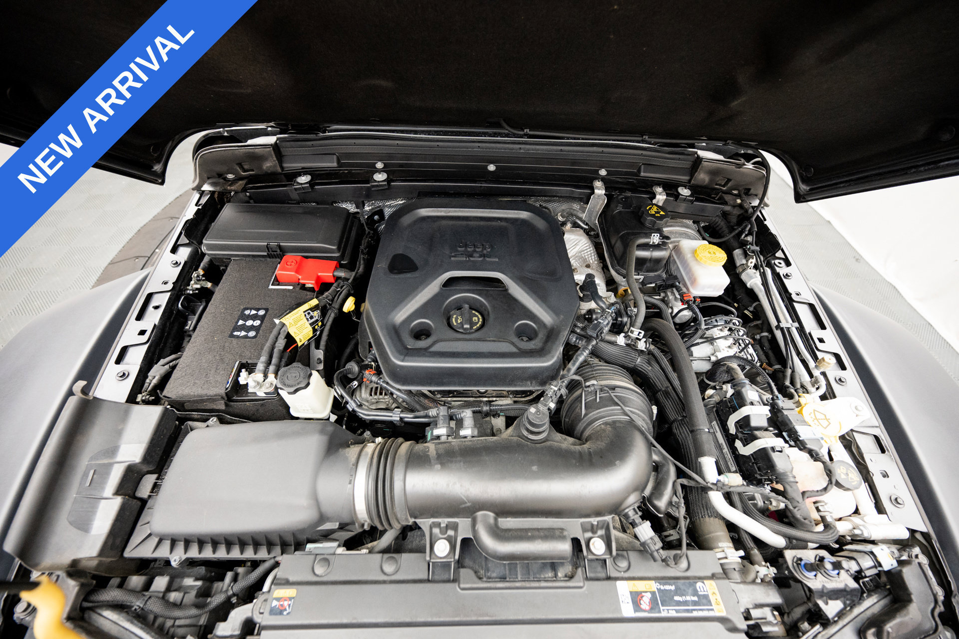 Used 2025 Jeep Wrangler Unlimited Rubicon AWD/4WD image 25