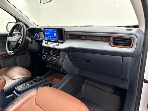 Used 2023 Ford Maverick Lariat w/ Lariat Luxury Package AWD/4WD image 30
