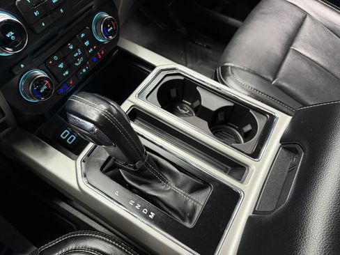 Used 2018 Ford F150 Lariat w/ Equipment Group 502A Luxury image 17