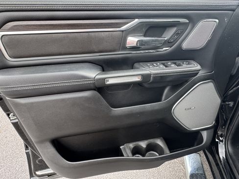Used 2025 RAM 1500 Laramie RWD image 11