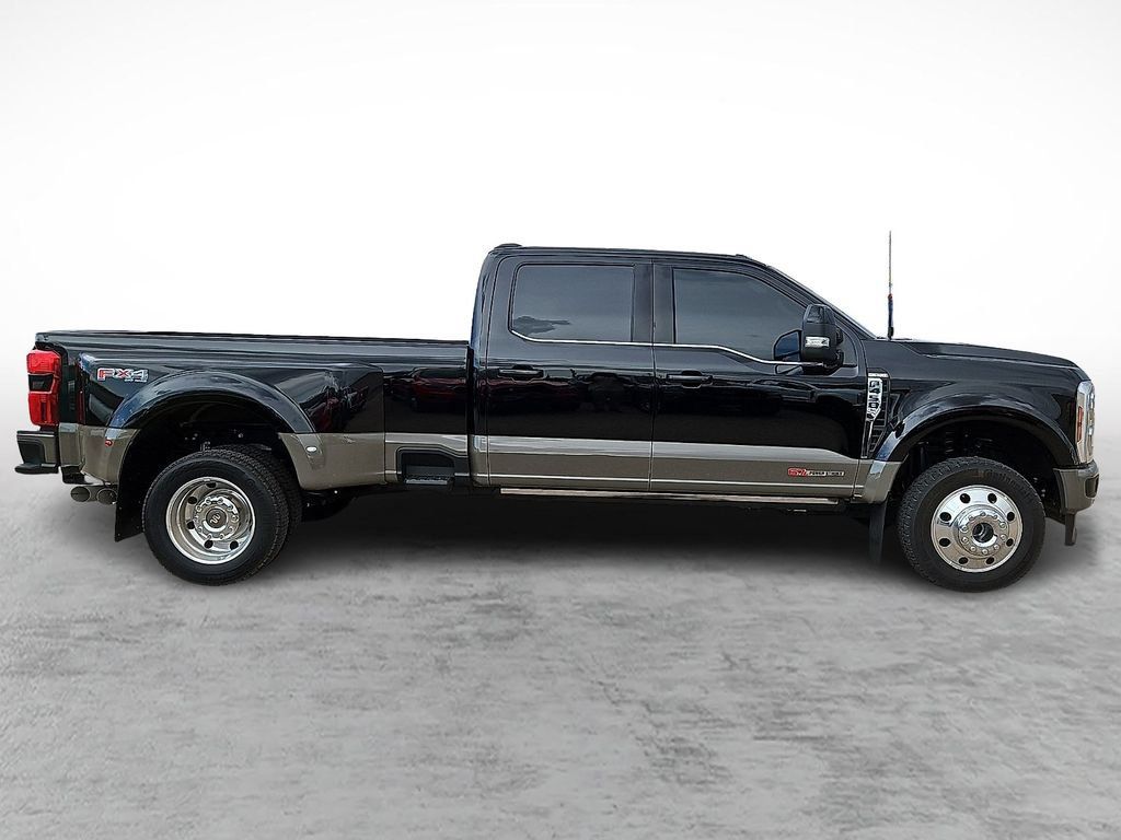 Used 2026 Ford F450 King Ranch w/ FX4 Off-Road Package AWD/4WD image 12