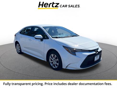 Used 2025 Toyota Corolla LE FWD image 1