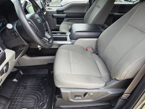 Used 2016 Ford F150 XLT w/ Equipment Group 302A Luxury RWD image 13