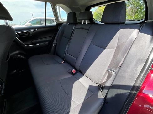Used 2024 Toyota RAV4 LE AWD/4WD image 36