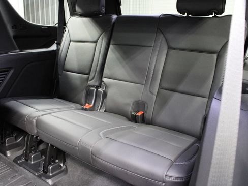 Used 2023 GMC Yukon Denali w/ LPO, Floor Liner Package AWD/4WD image 15