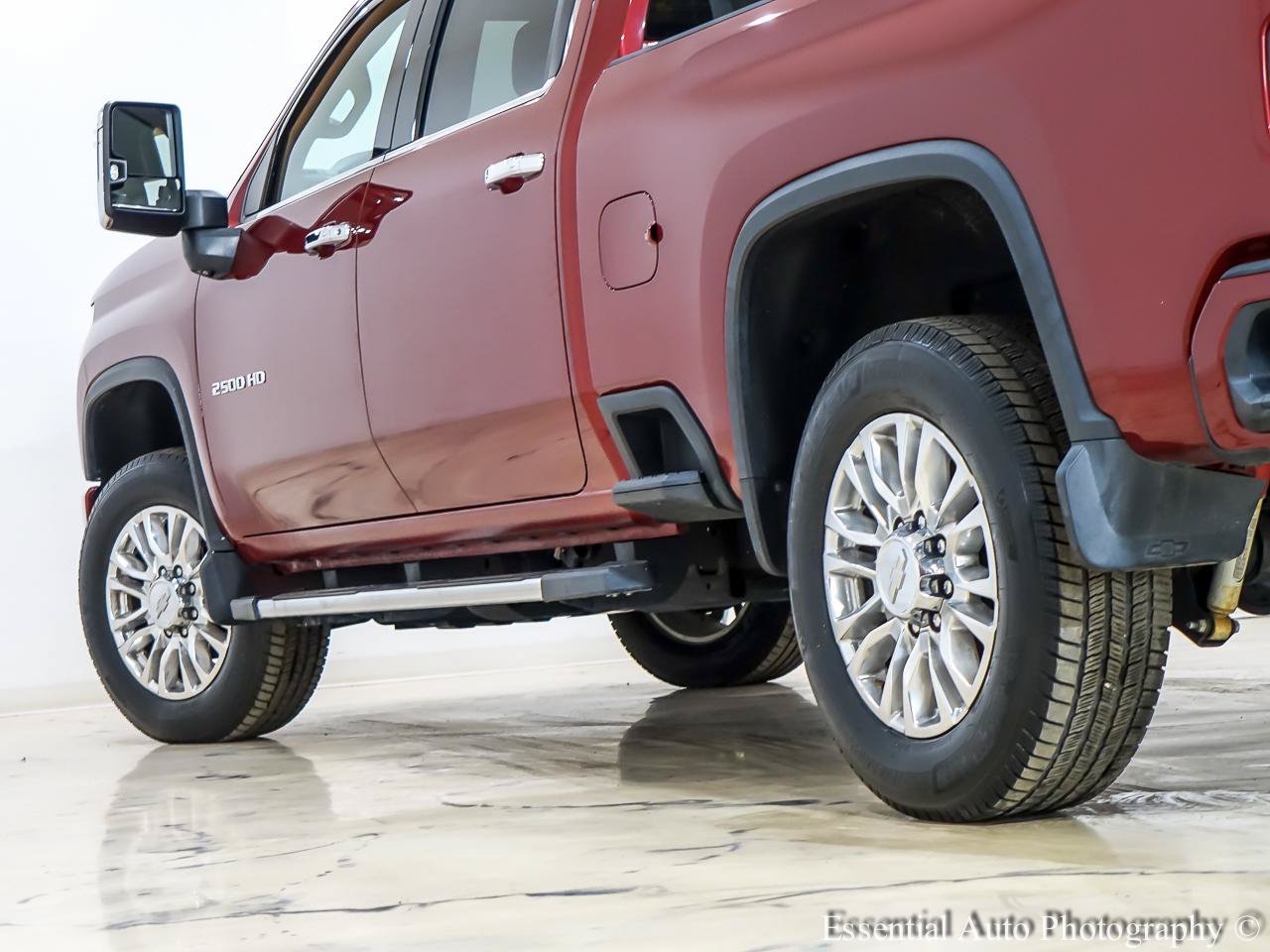 Used 2020 Chevrolet Silverado 2500 High Country w/ Z71 Off-Road Package AWD/4WD image 11
