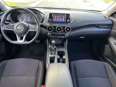 Used 2020 Nissan Sentra S image 11