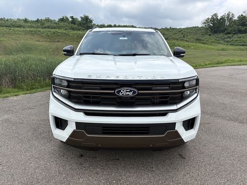 New 2027 Ford Expedition King Ranch AWD/4WD image 8