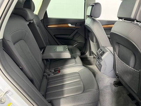 Used 2022 Audi Q5 2.0T Premium image 28