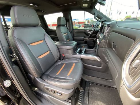 Used 2021 GMC Sierra 1500 AT4 w/ AT4 Preferred Package AWD/4WD image 24