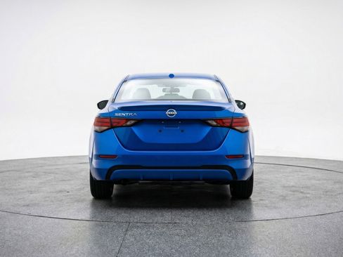 Used 2025 Nissan Sentra SV FWD image 7