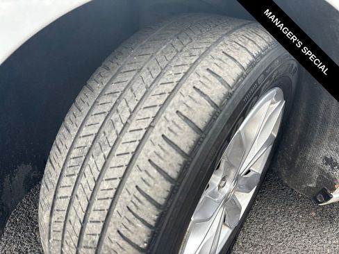 Used 2024 Chevrolet Malibu LT FWD image 11