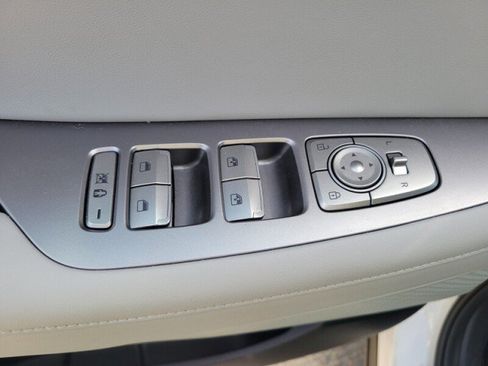 Used 2025 Hyundai Palisade SEL FWD image 14
