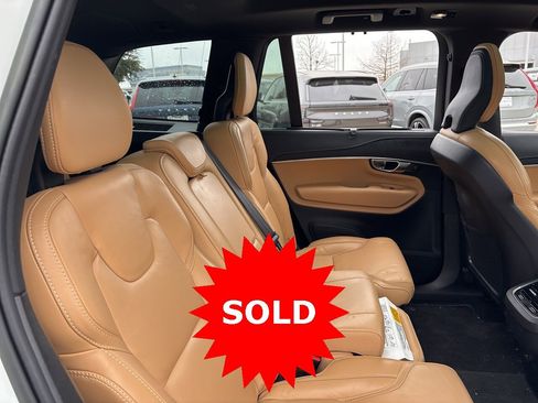 Certified 2023 Volvo XC90 B6 Ultimate image 9